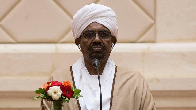 Sudan Cumhurbaşkanı El-Beşir: Erdoğan, Türkiye&#039;den Sudan&#039;ı ziyaret eden ilk Cumhurbaşkanı