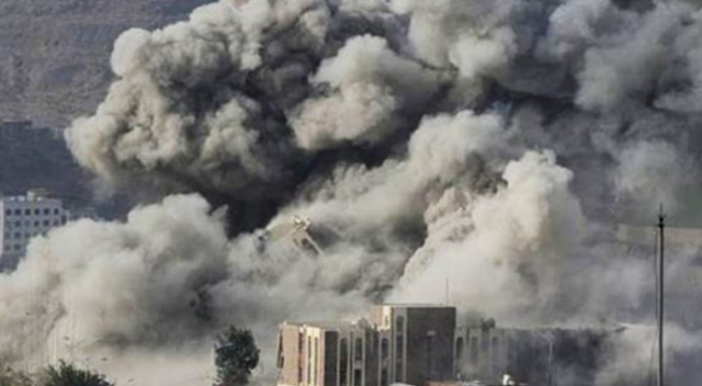 Suudi Arabistan Yemen&#039;i vurdu: 51 ölü, 80 yaralı