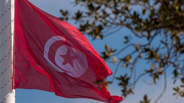 Tunus&#039;un 3. büyük partisinin genel başkanı istifa etti