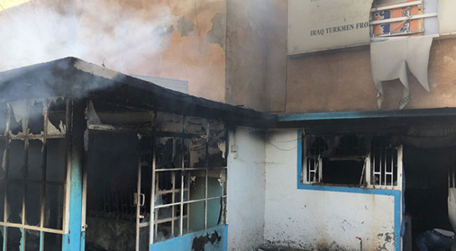 Türkmen parti binası ateşe verildi