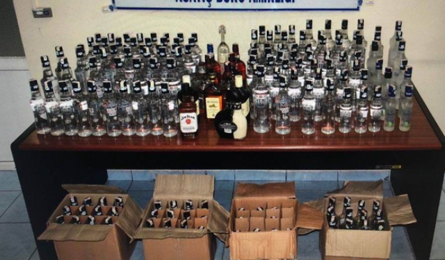 Zonguldak&#039;ta 129 şişe sahte içki ele geçirildi