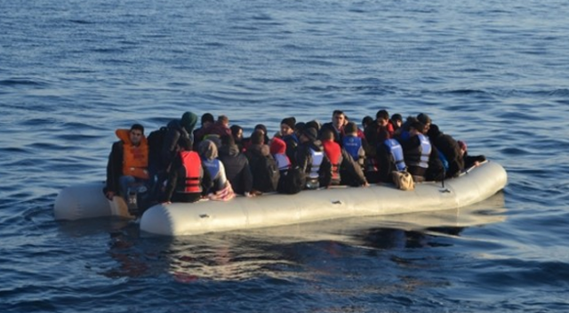 Akdeniz&#039;de 64 kaçak göçmen boğuldu