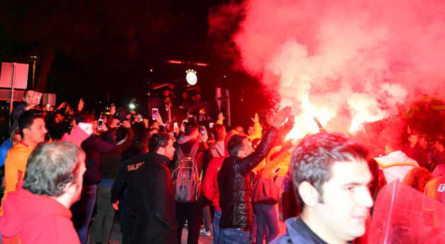 Antalya’da Galatasaray izdihamı