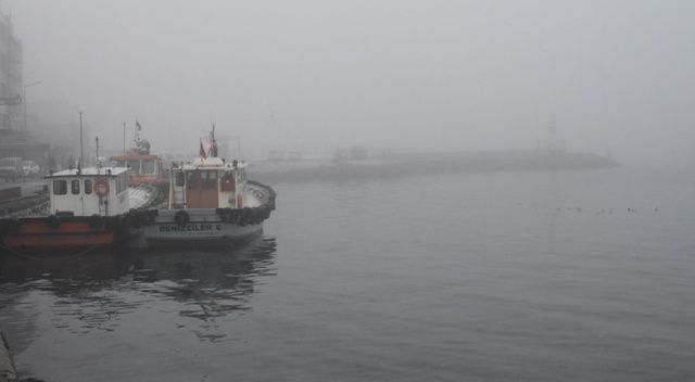 Çanakkale Boğazı sis nedeniyle transit gemi geçişine kapatıldı