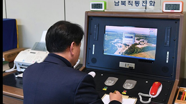 Güney ve Kuzey Kore arasındaki iletişim hattı yeniden açıldı