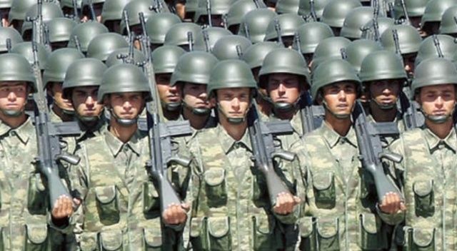 İstanbul&#039;da gönüllü askerlik başvurusu