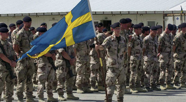 İsveç&#039;te &quot;Rusya&#039;ya karşı Savaşa hazırlıklı olun&quot; broşürü