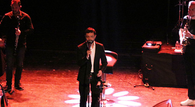 Mehmet Erdem memleketinde konser verdi
