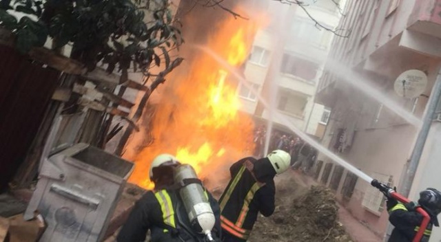 Samsun&#039;da doğalgaz patlaması sonucu yangın çıktı