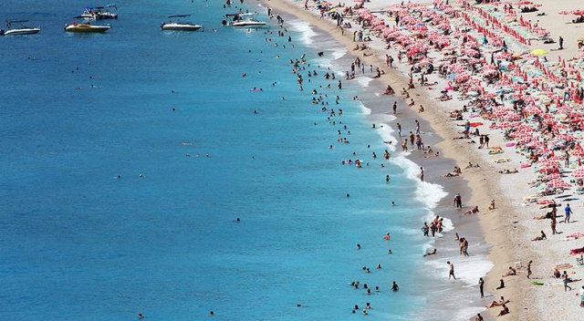 Antalya&#039;ya gelen turist sayısı yüzde 13 arttı
