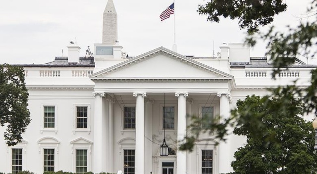 Beyaz Saray&#039;da kıdemli danışman istifa etti