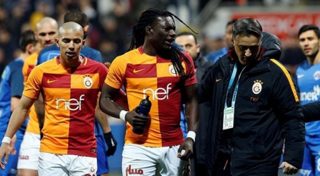 Galatasaray&#039;dan Gomis ve Fernando açıklaması