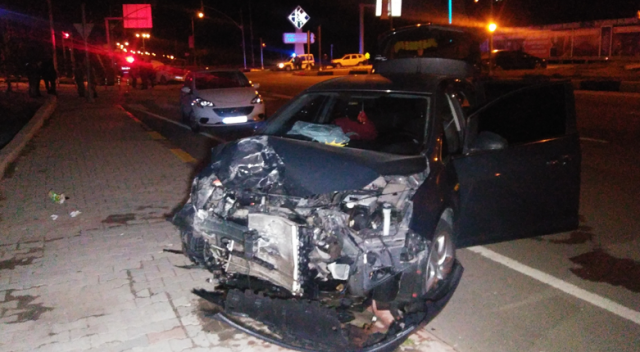 Gaziantep&#039;te otomobiller çarpıştı: 5 yaralı