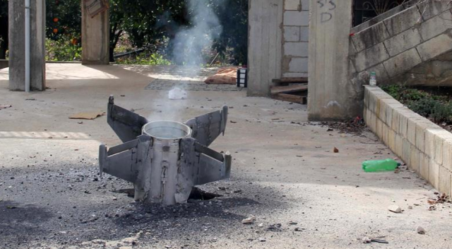 İsrail&#039;e ait roketin kalıntıları Lübnan&#039;a düştü