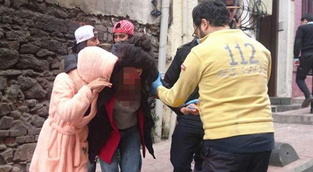 İstanbul&#039;da kadına bıçaklı saldırı