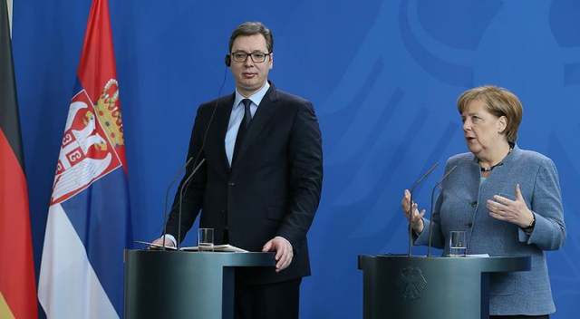 Merkel: Sırbistan&#039;ın yaptığı ilerlemeleri etkileyici buluyoruz