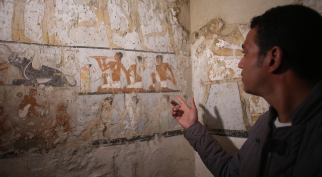 Mısır&#039;da 4 bin 400 yıllık mezar bulundu