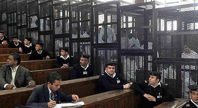 Mısır&#039;da darbe karşıtı 96 kişiye hapis cezası