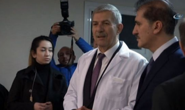 Sağlık Bakanı Demircan, acilleri ziyaret etti