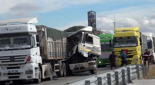 Zeytin Dalı Harekâtı&#039;na destek konvoyunda kaza