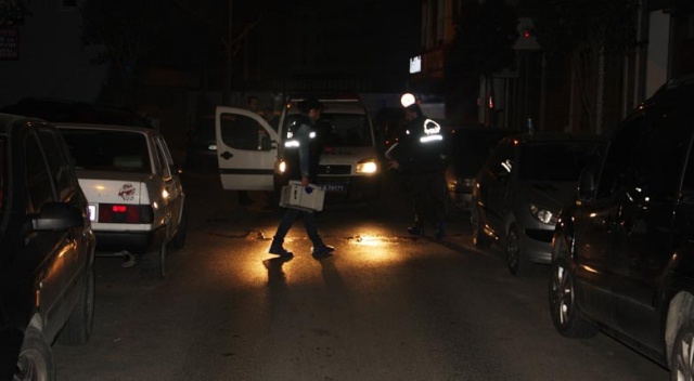 Bayrampaşa’da sokak ortasında yürüyen bir kişi öldürüldü