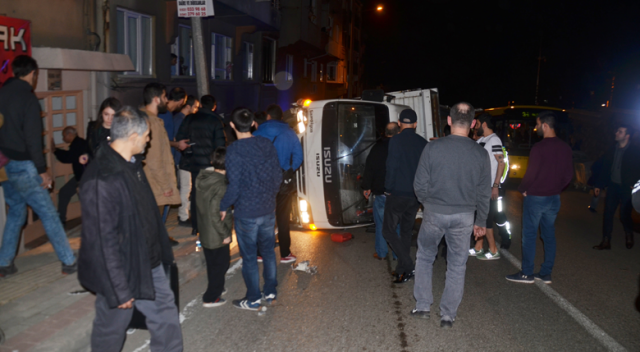 Bursa&#039;da elektrik trafosuna çarpan iki kişiye linç girişimi