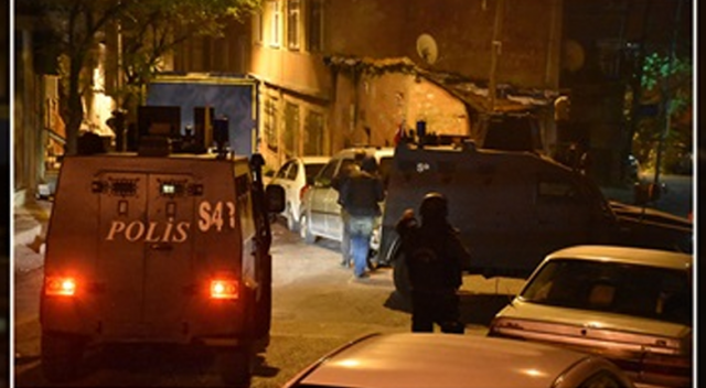 İstanbul&#039;da suç örgütüne operasyon