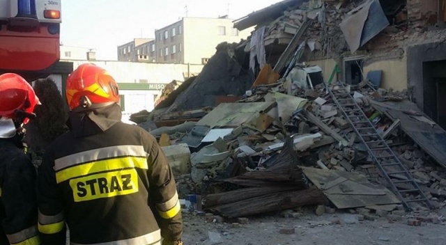 Polonya&#039;da doğalgaz patladı, bina çöktü: 1 ölü