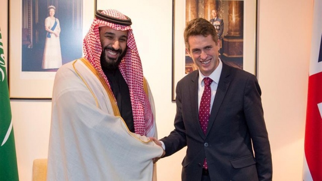 Suudi Arabistan Veliaht Prensi Bin Selman, İngiltere Savunma Bakanı ile görüştü