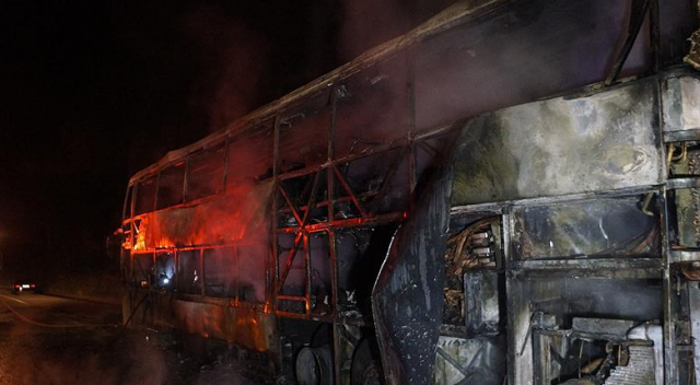 Tayland&#039;da otobüs yangını: 20 ölü