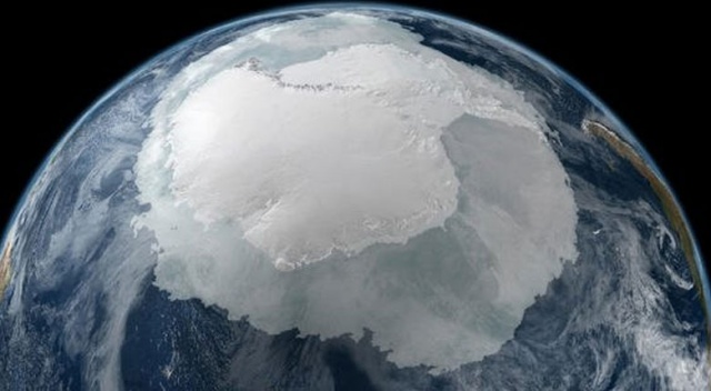 Antarktika&#039;da gizemli dev cisim! Eğer bu teori doğruysa...