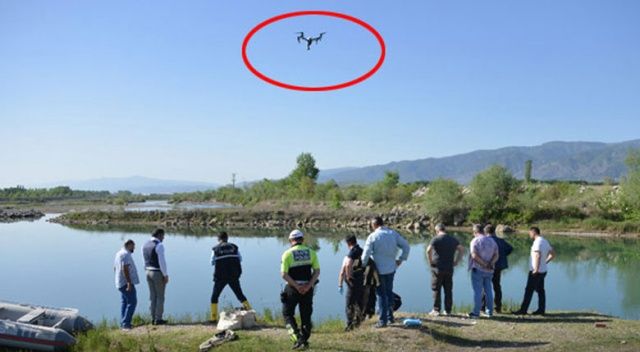 Balık tutanlar fark etti! Drone&#039;un çektiği görüntüyü izleyince...