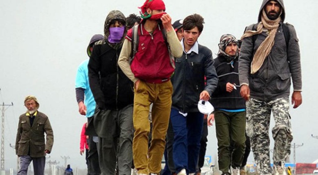Bozdağ: 3 Ayda 27 bin Afgan göçmen Türkiye&#039;ye geldi