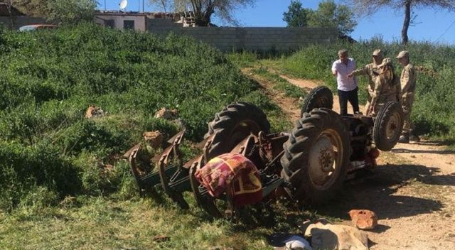 Gaziantep&#039;te taşa çarpan traktör devrildi: 1 ölü
