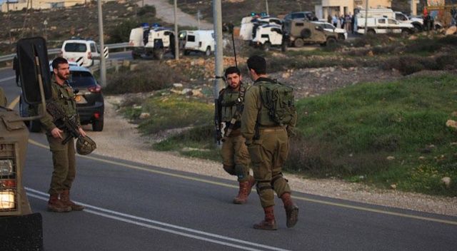 İsrail askerleri Filistinli bir çocuğu şehit etti
