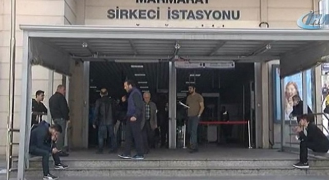 Marmaray Sirkeci istasyonunda bir kişi raylara düştü