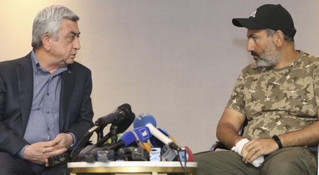 Sarkisyan&#039;la 3 dakika görüşen muhalif lider gözaltına alındı