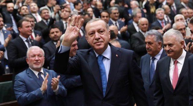 AK Parti, Cumhurbaşkanı Erdoğan&#039;ın adaylığı için grup kararı aldı