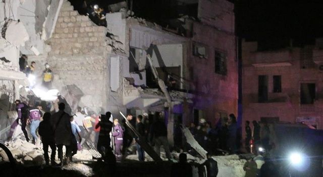 İdlib&#039;de hastane önünde saldırı: 12 ölü