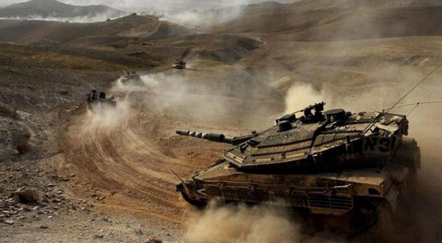 İsrail tankları Suriye&#039;yi vurdu