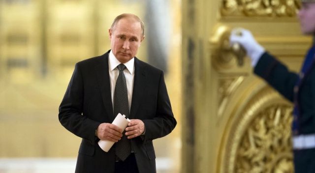 Putin&#039;in başbakan adayı yine Medvedev oldu
