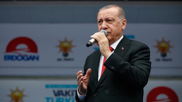 Cumhurbaşkanı Erdoğan: Milletimizden başka kimseye borcumuz yok