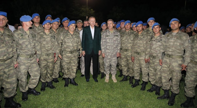 Erdoğan&#039;dan bir müjde de askerlere!