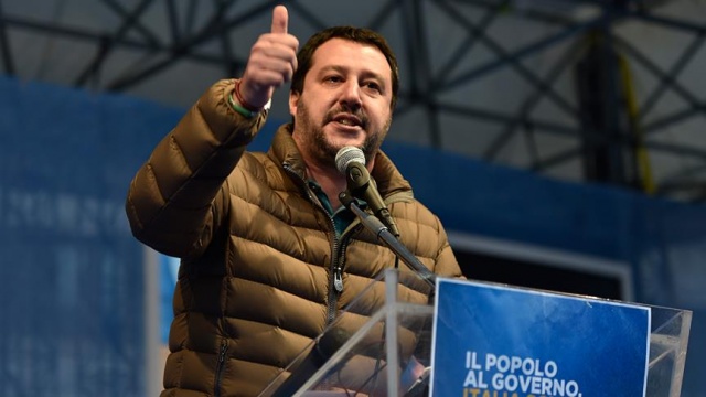 Salvini: Ya AB kuralları değiştirir ya da hayır diyeceğiz