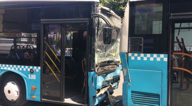 Şişli&#039;de halk otobüsleri çarpıştı: 5 yaralı