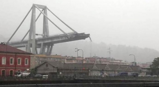 İtalya&#039;da köprü çöktü! Ölü ve yaralılar var