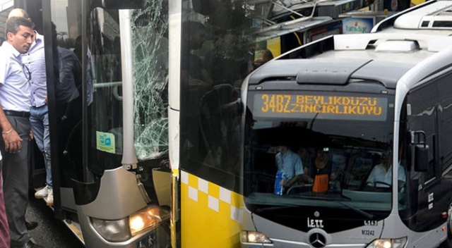 İstanbul&#039;da metrobüs kazası