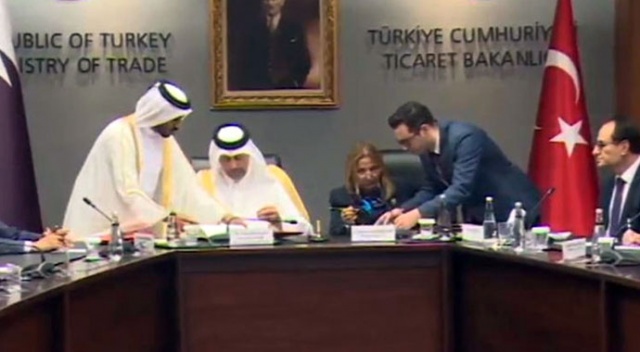 Katar ve Türkiye dev anlaşmanın imzaları atıldı