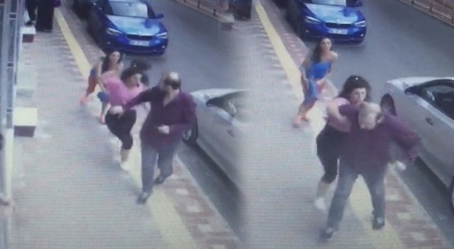 Samsun&#039;da sokak ortasında tartıştığı eski erkek arkadaşını bıçakladı