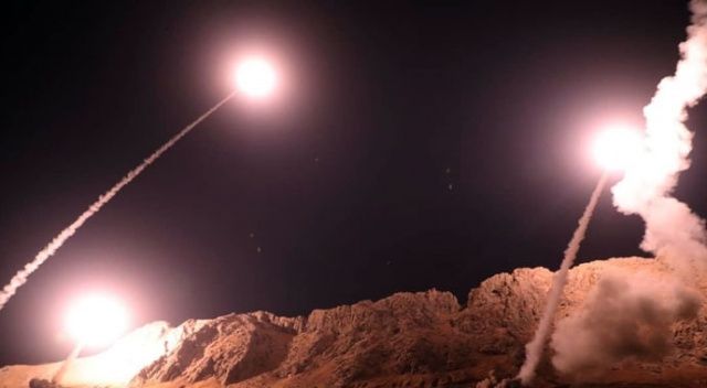 Son dakika! İran, Suriye&#039;ye füze saldırısı düzenledi